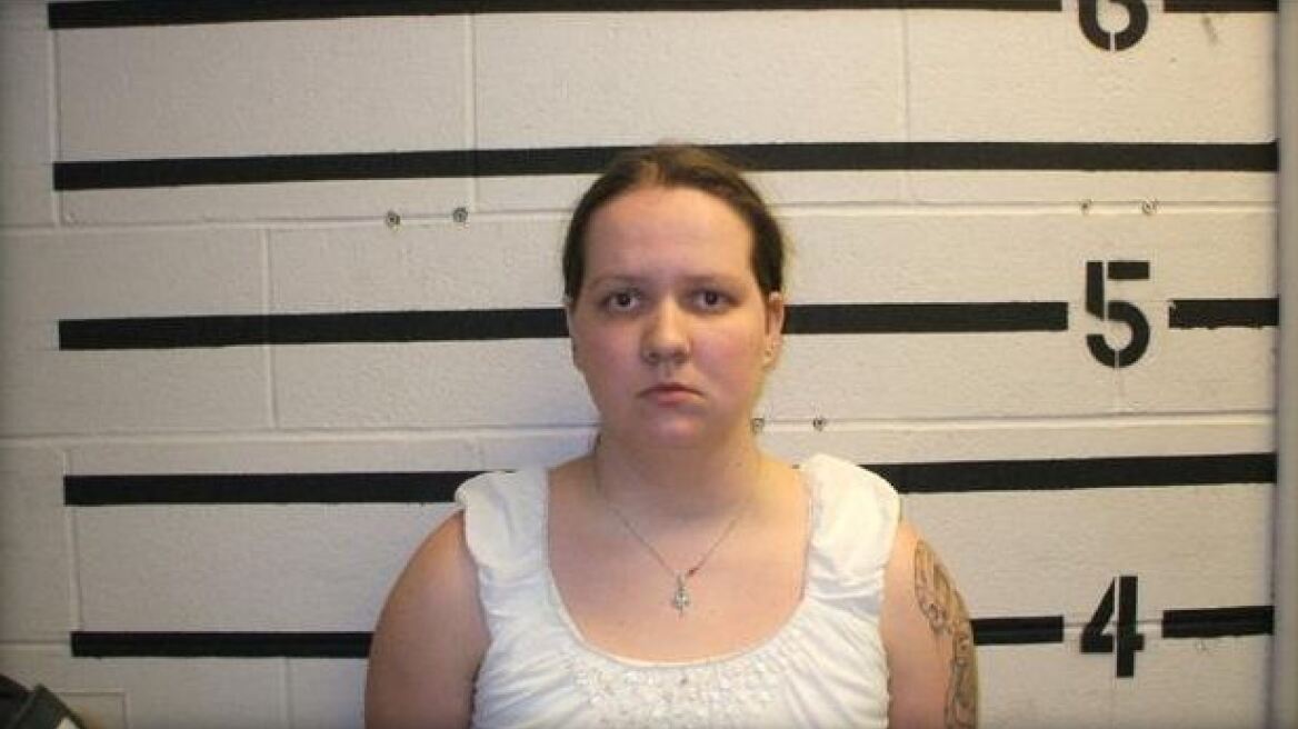 ΗΠΑ: 25χρονη έριξε ζεματιστό νερό και σκότωσε το θετό γιο της