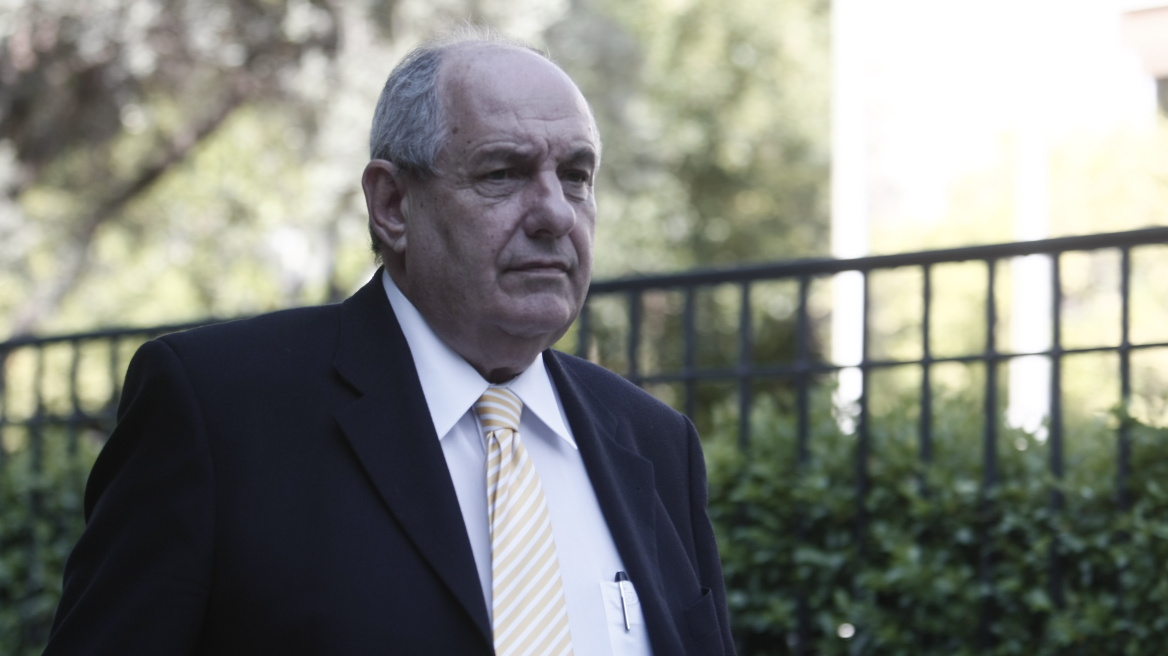 Τέρενς Κουίκ: Επιμένουμε στην παραίτηση Μουζάλα 