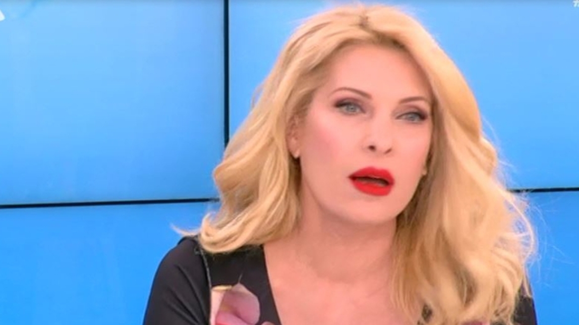 Ελένη Μενεγάκη: «Ούτε μετακομίζω στο Καστρί, ούτε υπάρχει σπίτι στο Καστρί»