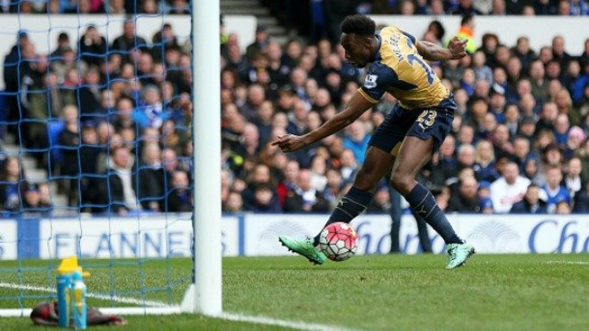 Επιστροφή στις νίκες και... όσο ζει ελπίζει η Άρσεναλ (2-0 την Έβερτον)