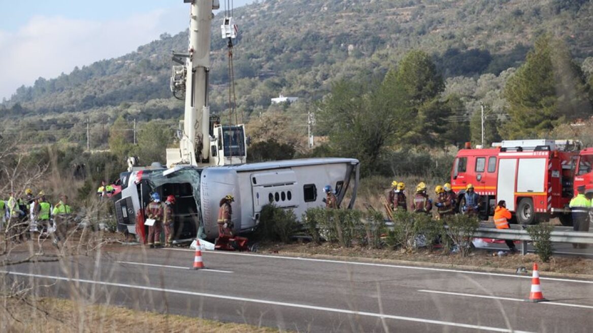 Bus crash kills at least 13 Erasmus students in Spain