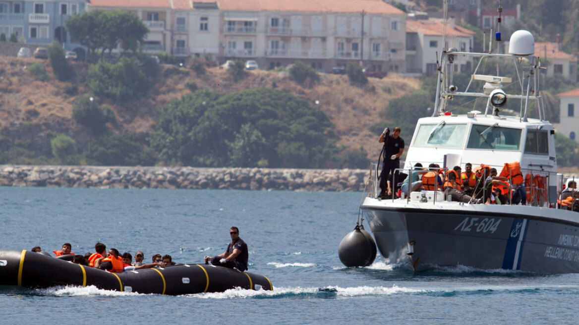 Διάσωση προσφύγων από Λιμενικό και Frontex σε Σάμο-Χίο