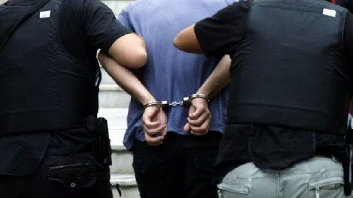 Συνελήφθη Σύρος διακινητής μεταναστών στην Τρίπολη