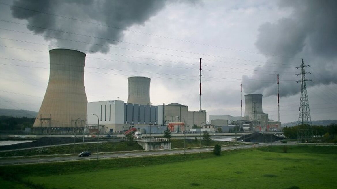 Two Belgian nuclear plants evacuated, reports Belgian TV