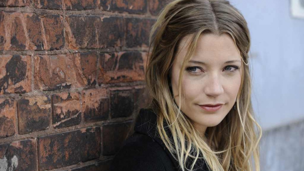 Έρευνα: Πώς επιλέγουν τα θύματά τους οι απατεώνες