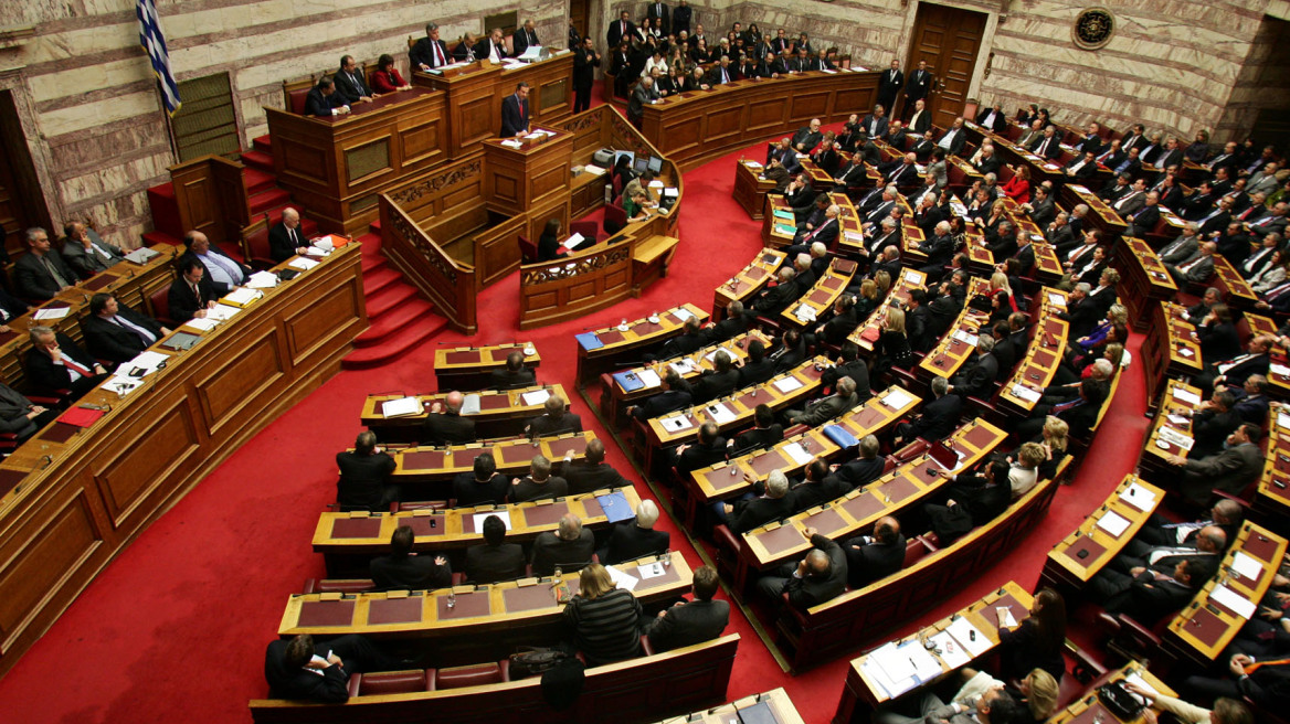 Ενημέρωση για την πορεία της διαπραγμάτευσης ζητά το ΠΑΣΟΚ