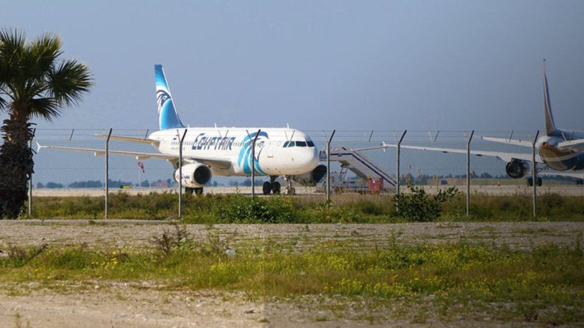 (UPD: 12:10) Cyprus ‘Egypr Air’ hijacking: Love story begind hijacking!
