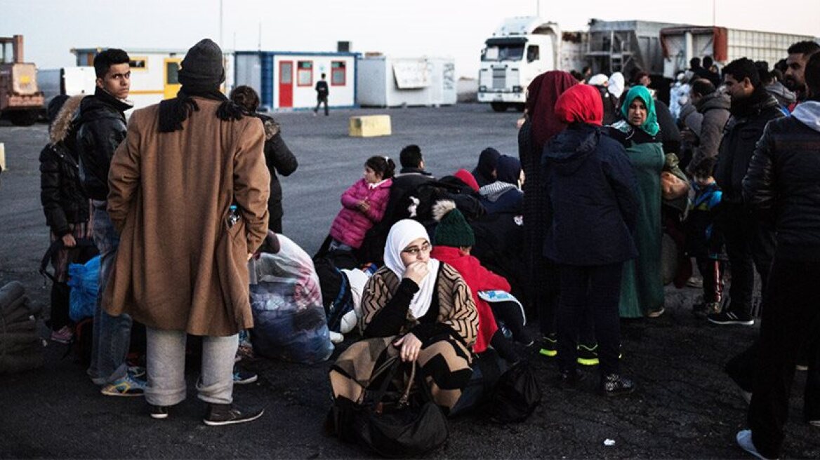 1,277% rise in refugee arrivals in 2016 1st quarter! (photos)