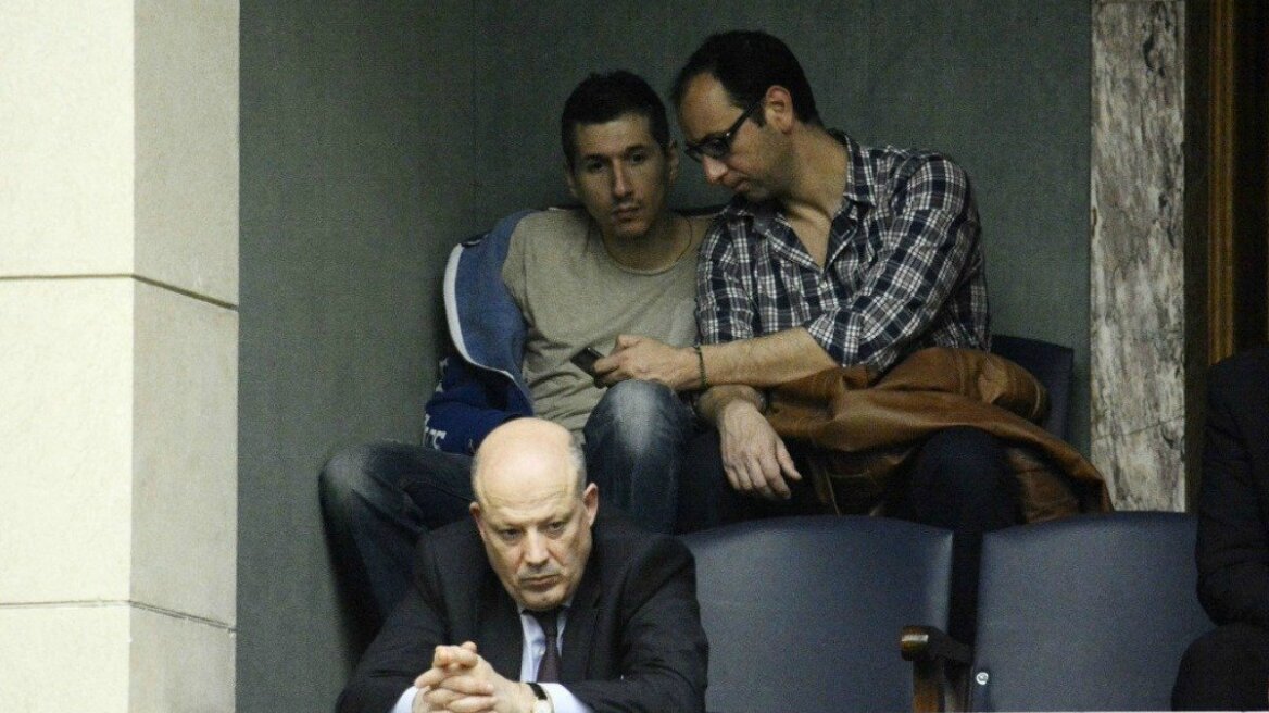 Στη Βουλή και ο Δημήτρης Διαμαντίδης!