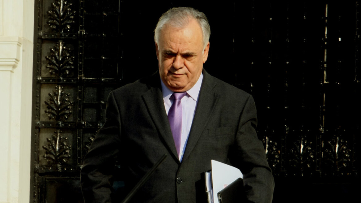 «Πακέτο» νομοσχεδίων προωθεί άμεσα η κυβέρνηση