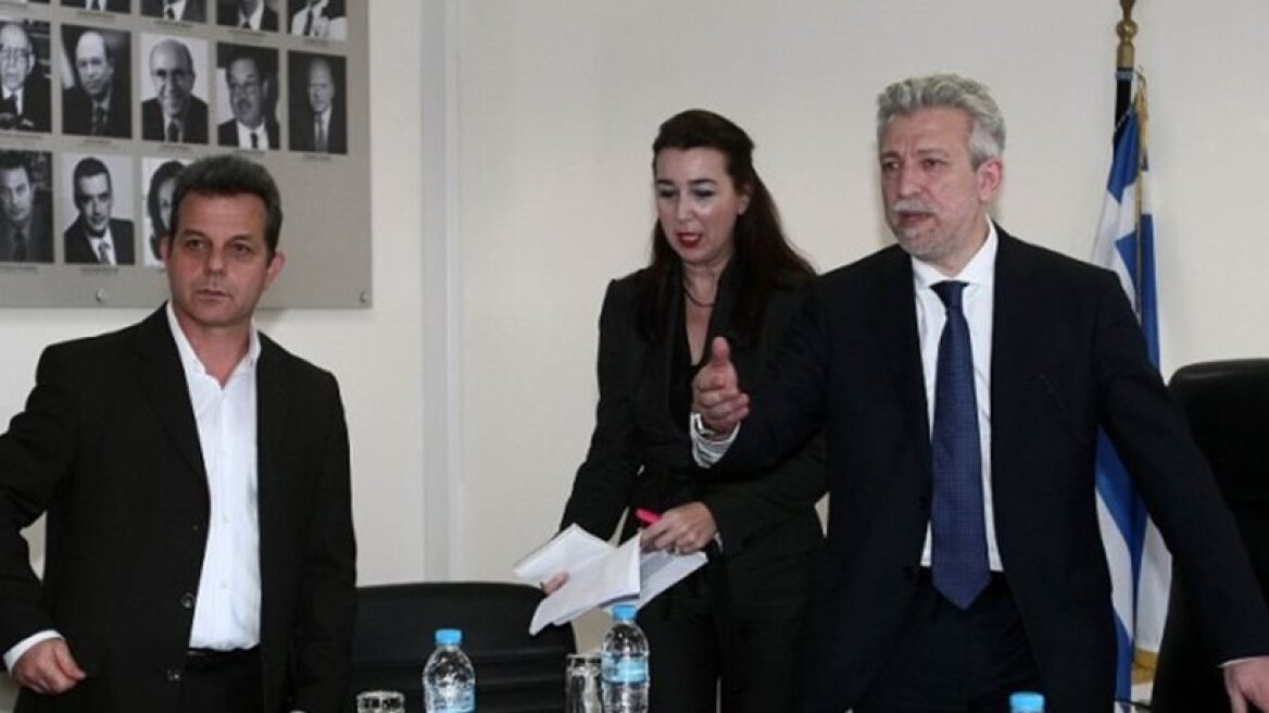 FIFA and UEFA threaten Greek football with Grexit