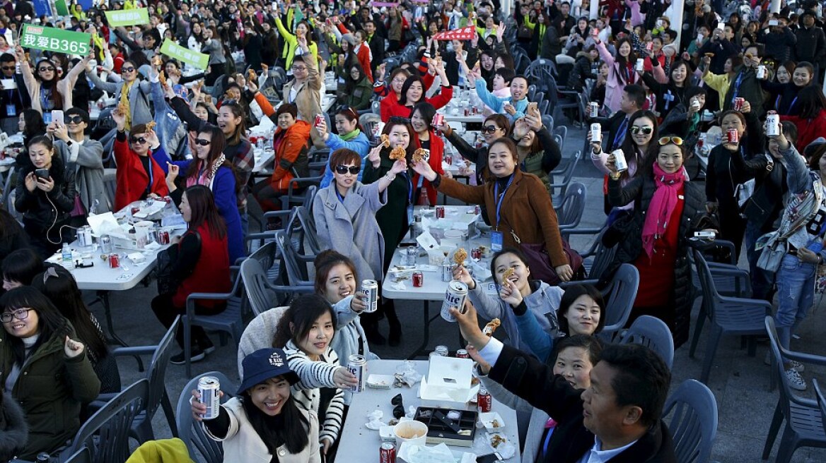 Κίνα: Το αφεντικό... τρελάθηκε και έστειλε διακοπές 6.000 υπαλλήλους