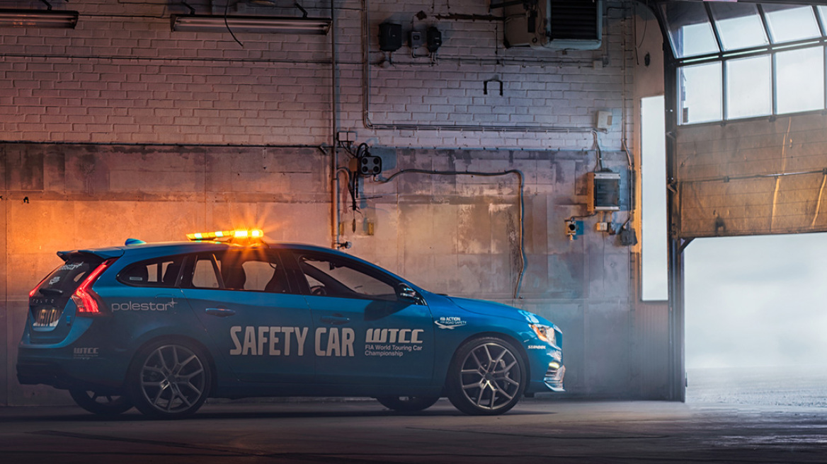 Αυτό είναι το νέο... καυτό safety car του WTCC