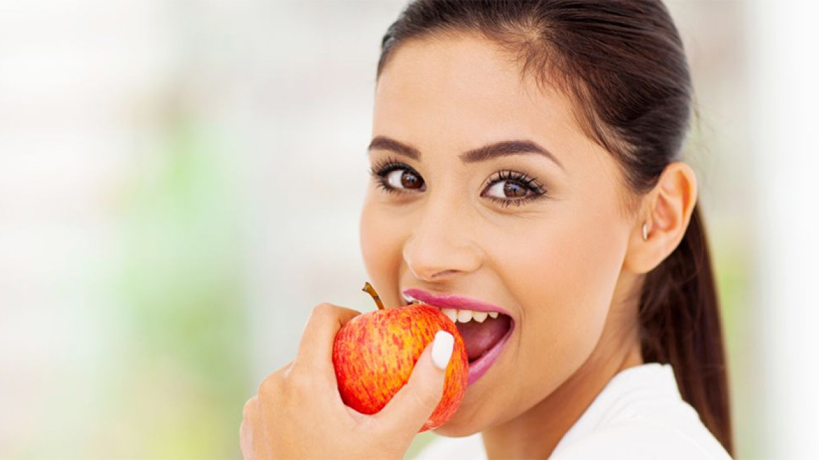 Ένα μήλο την ημέρα... χαρίζει χρόνια ζωής