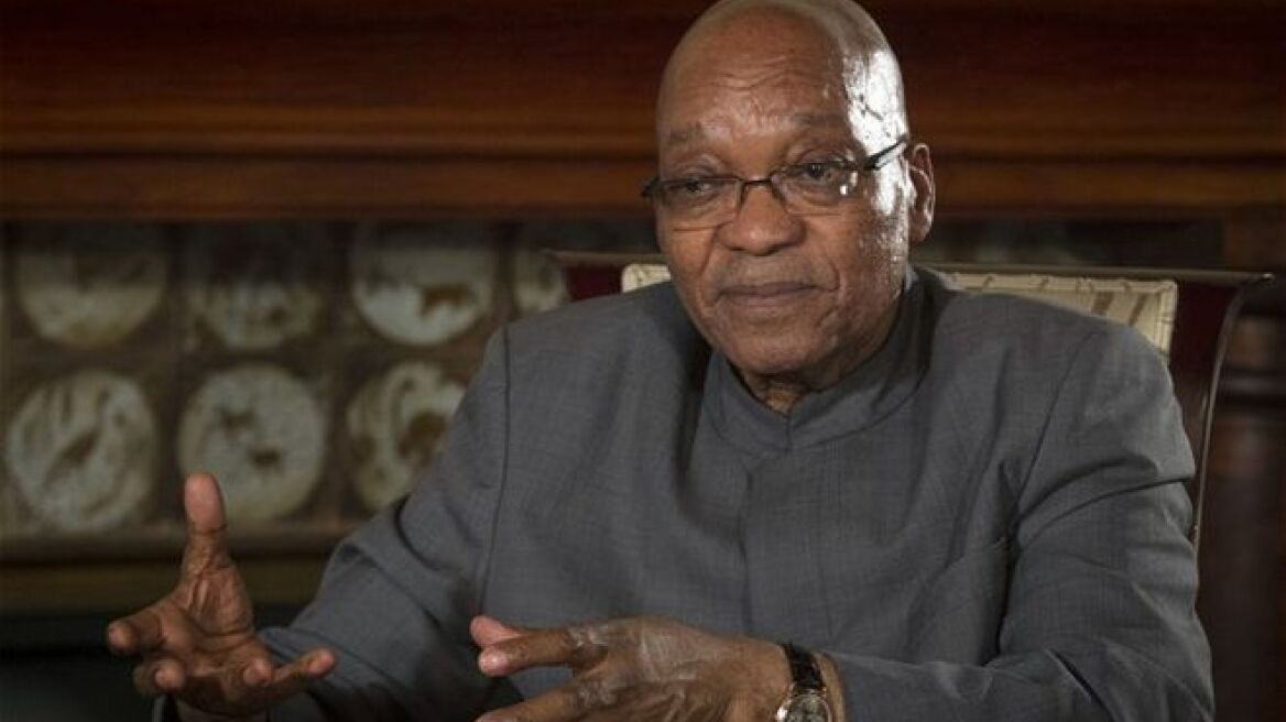 Νότια Αφρική: Πληρώνει «ένα ποσό» ο πρόεδρος και «καθαρίζει»