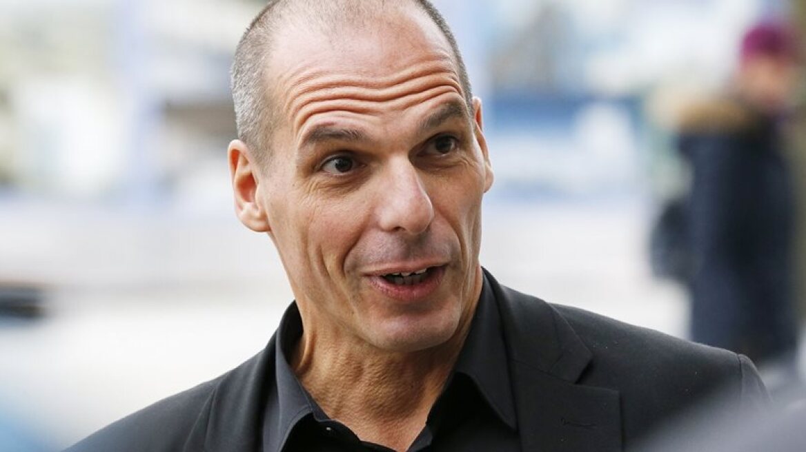 Varoufakis tweets against Troika after wikileaks IMF revelations