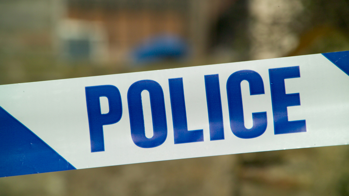 Η καταδίωξη τελείωσε σε έναν… τοίχο!