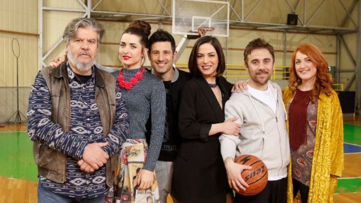 Τι νούμερα σημειώσε η νέα τηλεοπτική σειρά «Daddy Cool»;