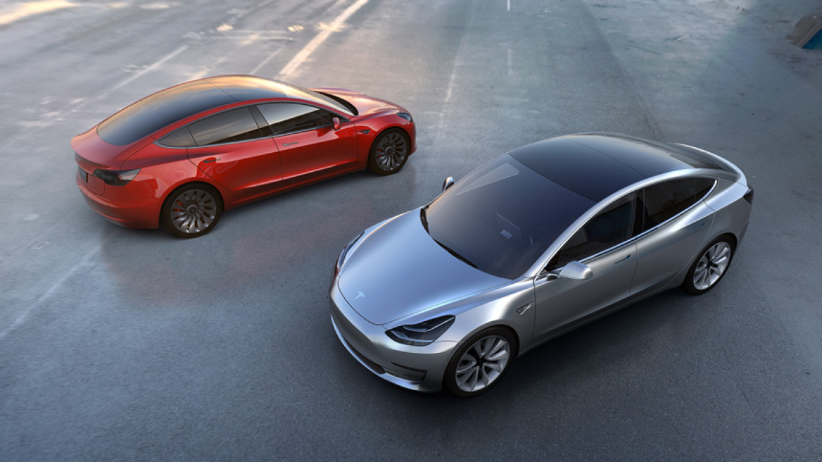 Η τεράστια ζήτηση του Model 3, "πονοκέφαλος" για την Tesla