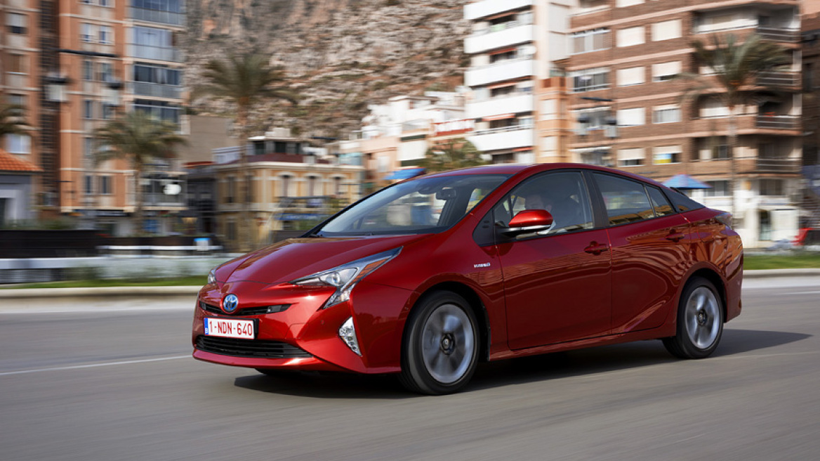 Οδηγούμε στην Ισπανία το νέο Prius