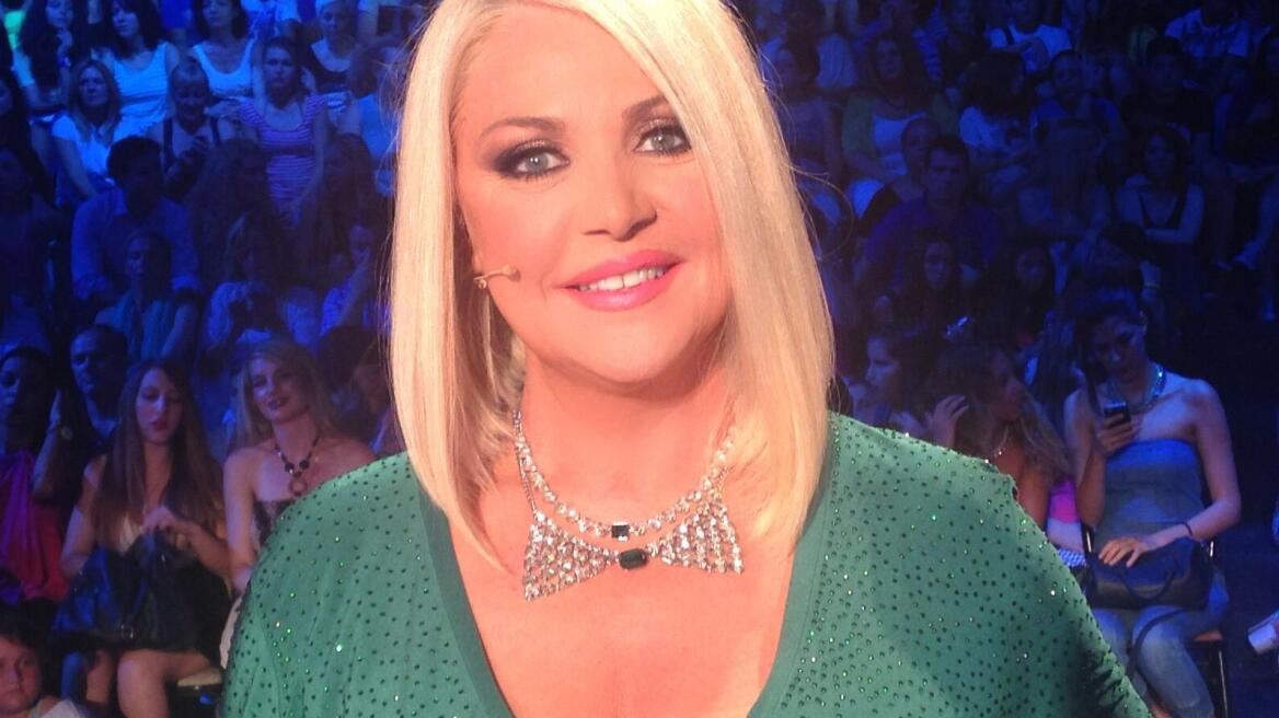 Ρούλα Κορομηλά: Μόλις κυκλοφόρησε το τρέιλερ του Bravo Ρούλα 