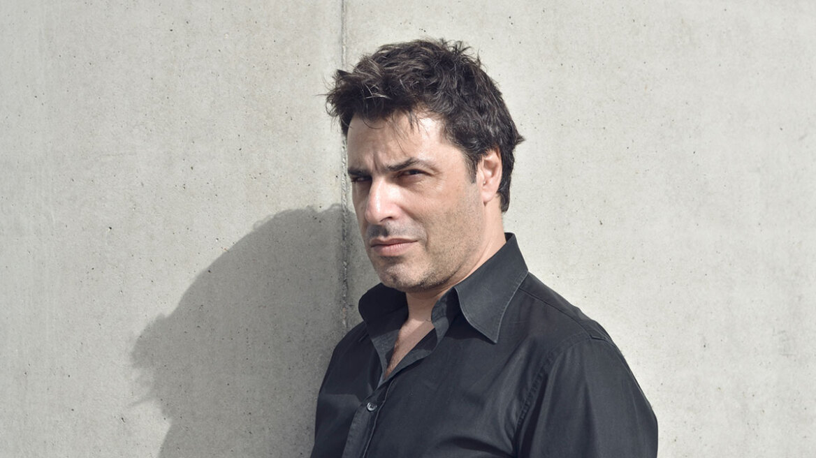 Ένας από τους 12 ενόρκους