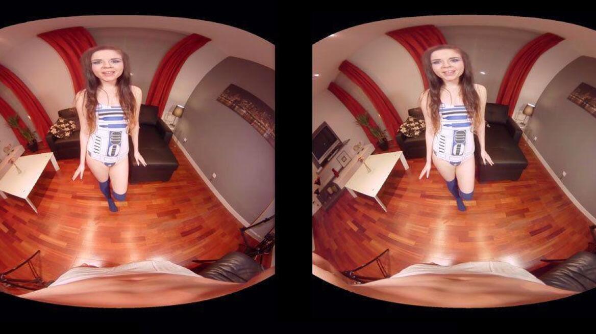 Porn actors find it difficult to perform with awkward VR cameras strapped on