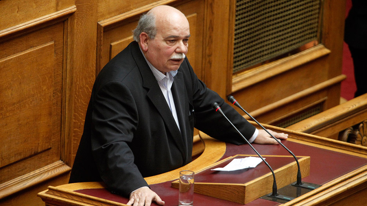 Αγανάκτησε και ο Βούτσης με τη «βροχή» τροπολογιών 