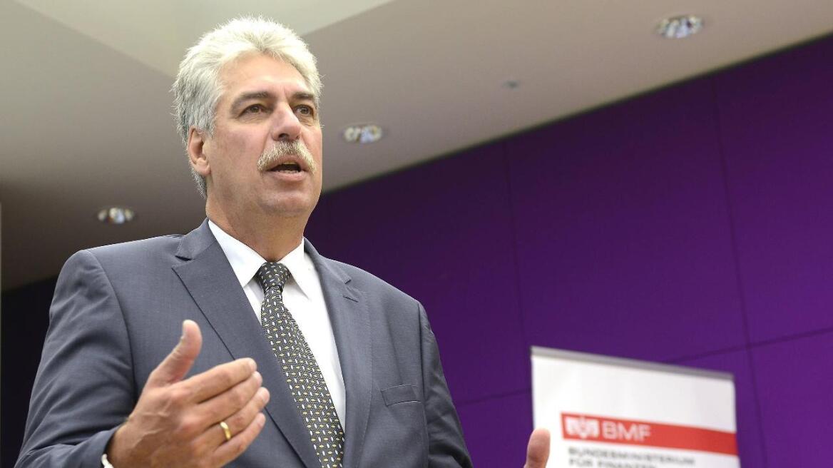 Αυστρία: Αντίθετη με το «κούρεμα» του ελληνικού χρέους