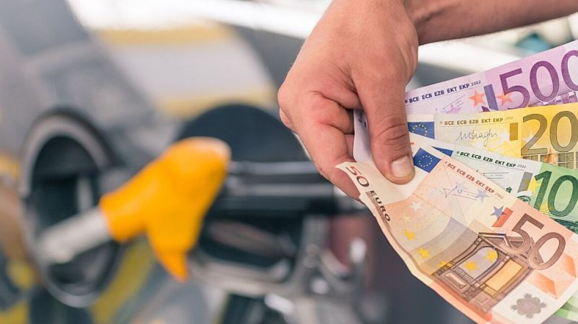 Εκανε 2.111km με οικογενειακό αυτοκίνητο με 94€