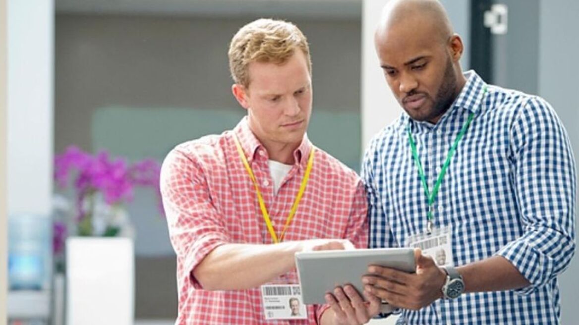 Τι πρέπει να φοράς για να πάρεις αύξηση...