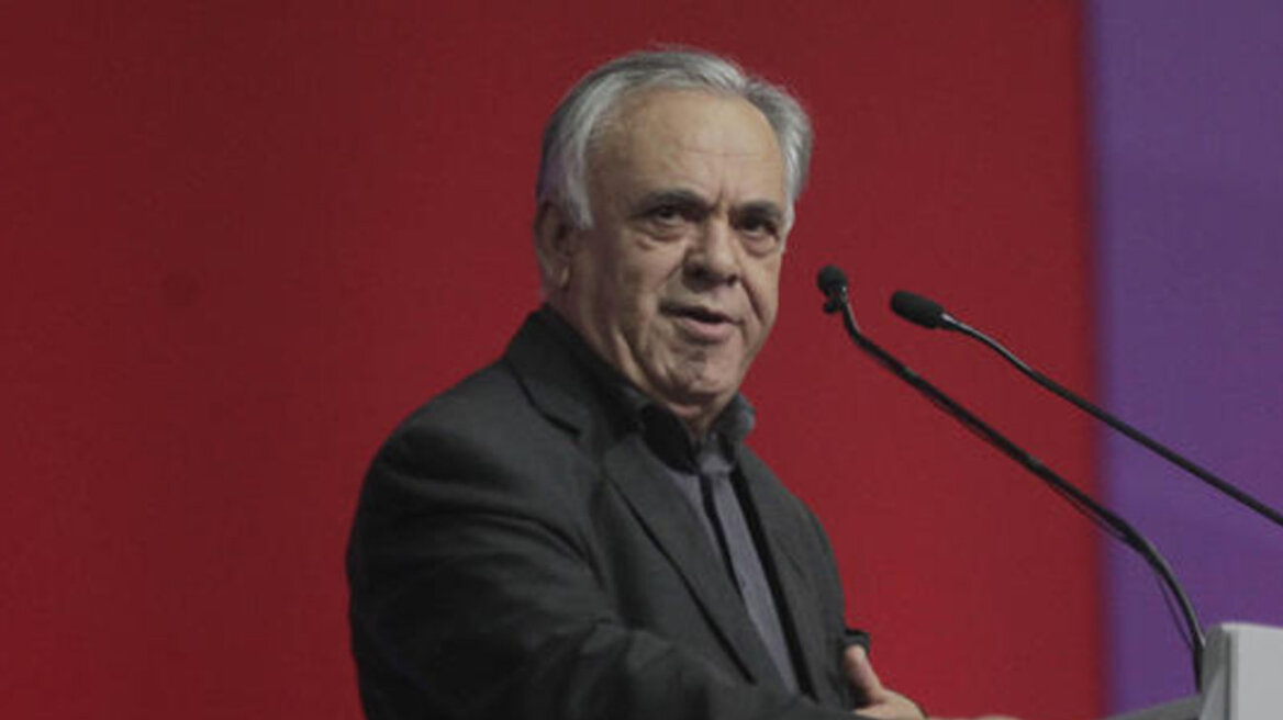 Δραγασάκης: Τα ίδια τα μνημόνια ήταν λάθος μετατρέποντας την κρίση σε φαύλο κύκλο