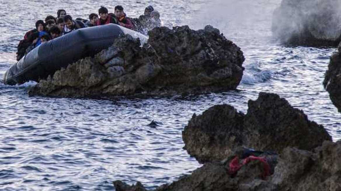 Ακόμη 106 μετανάστες στα νησιά του Αιγαίου 