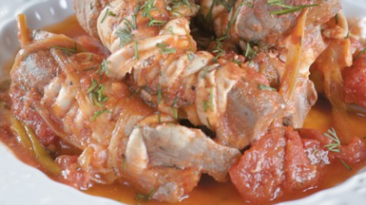 Γαρδουμπάκια κοκκινιστά στην κατσαρόλα