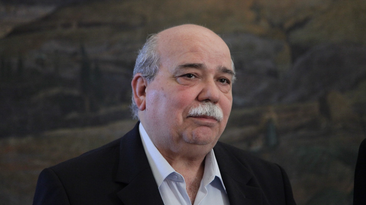 Βούτσης: Εξω από κάθε συζήτηση το προληπτικό πακέτο