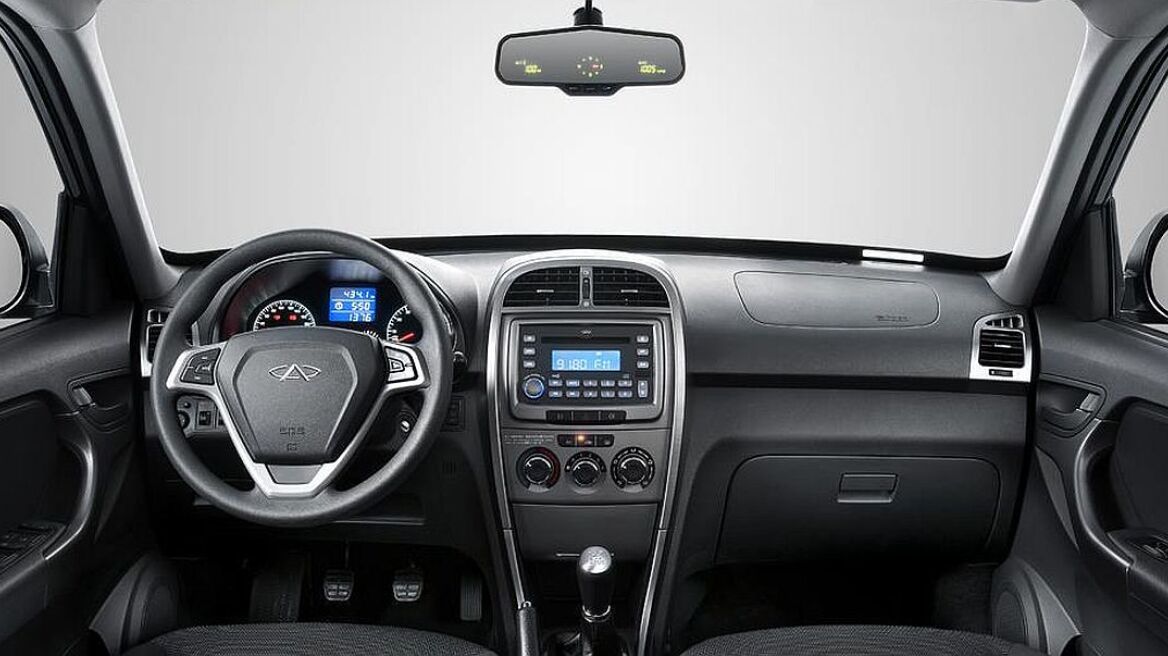 Video: Ενα αυτοκίνητο προς αποφυγή...