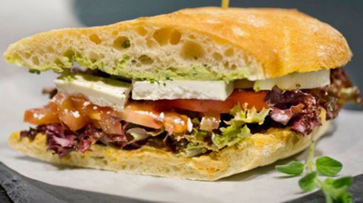 8 στέκια για street food που δεν είναι καθόλου «του δρόμου»