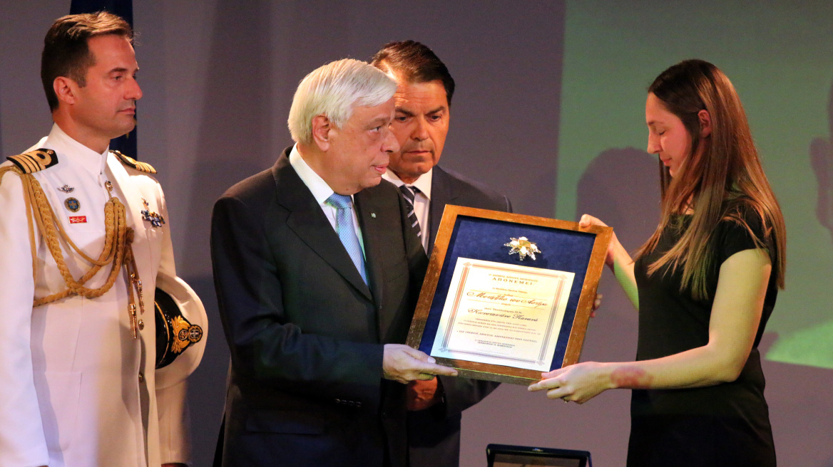 Παυλόπουλος: Το νόμισμα αποκτά νόημα μόνον όταν υπηρετεί τον άνθρωπο