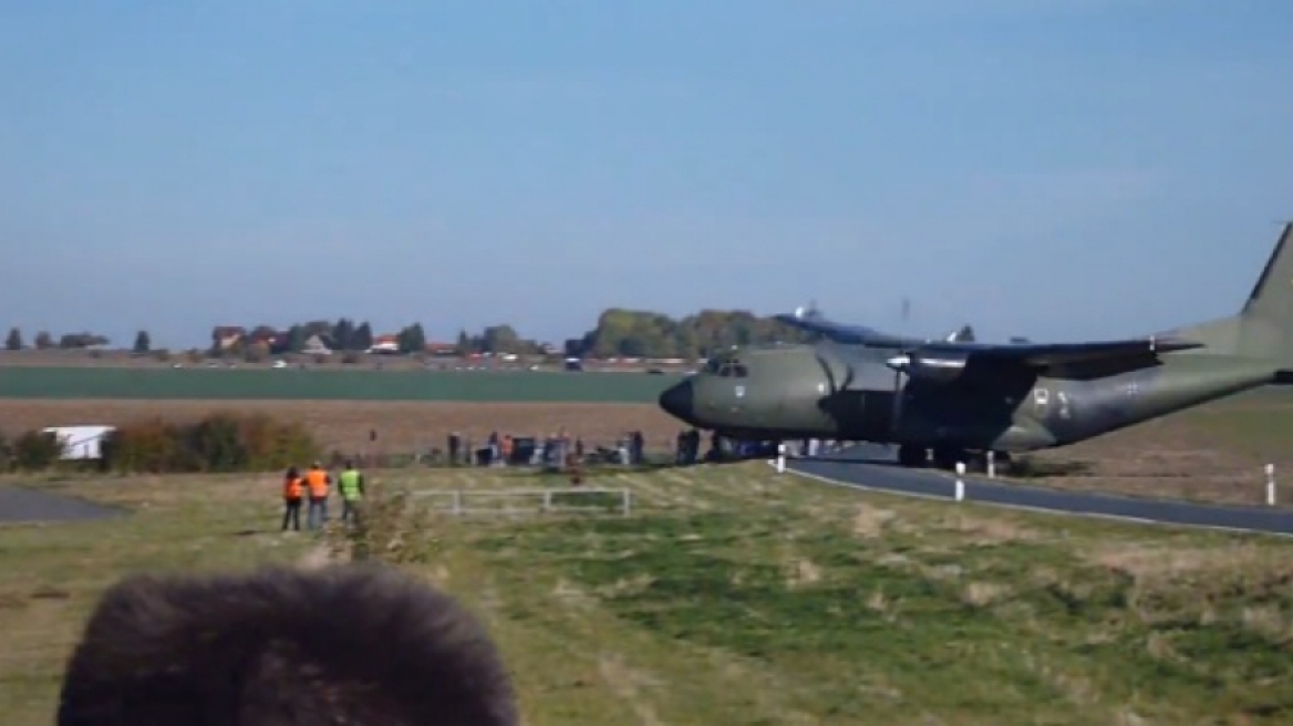 Όταν ο πιλότος ενός C-160 βιάζεται στην προσγείωση...