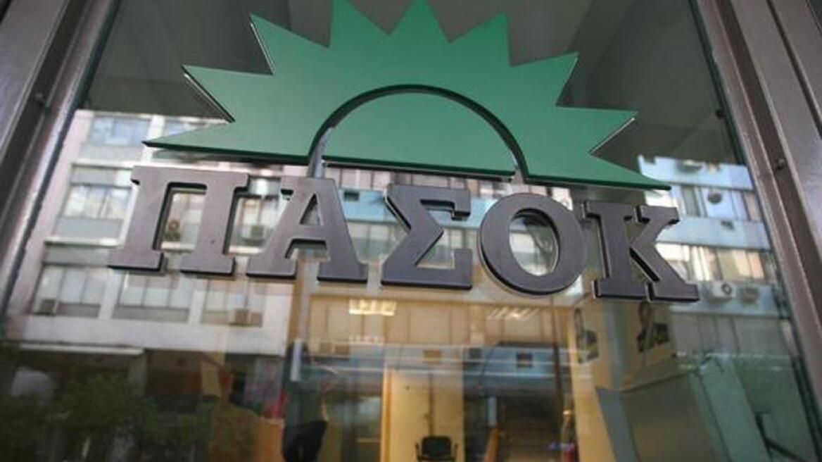 ΠΑΣΟΚ κατά Φίλη για τα Ολοήμερα Σχολεία: Φτωχαίνετε την Παιδεία μας