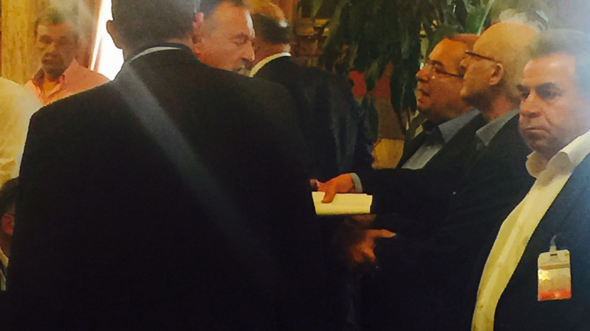 Βουλευτής ΣΥΡΙΖΑ: Δεν μας ενδιαφέρουν οι δικηγόροι, αλλά ο ΣΥΡΙΖΑ