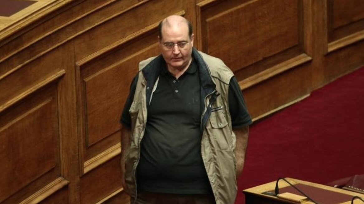 Φίλης κατά καθηγητών: Αδιανόητο να εξαγγέλλουν απεργία -Καταγγέλλει υπονόμευση 