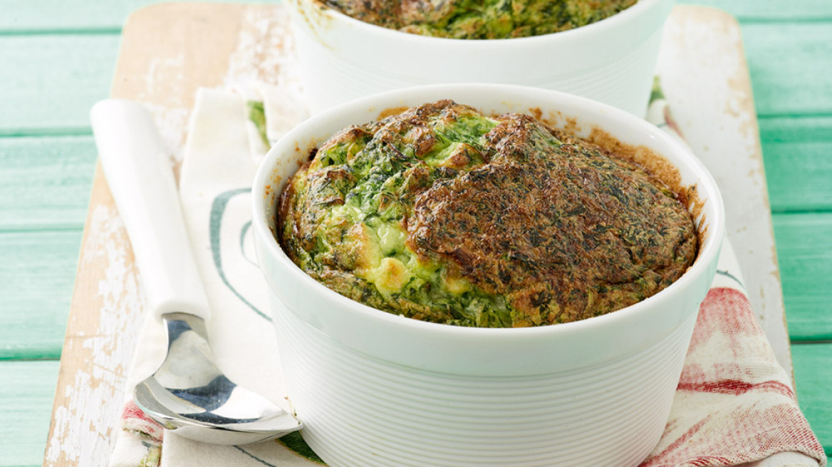 Σπανάκι σουφλέ με 3 ελληνικά τυριά