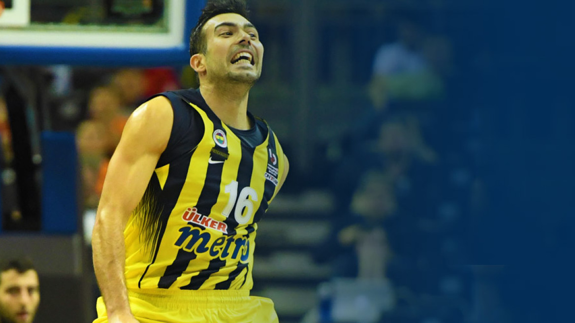 Η Φενέρ του Σλούκα στον τελικό (88-77 την Λαμποράλ) παρά την «Μπουρουσιάδα»