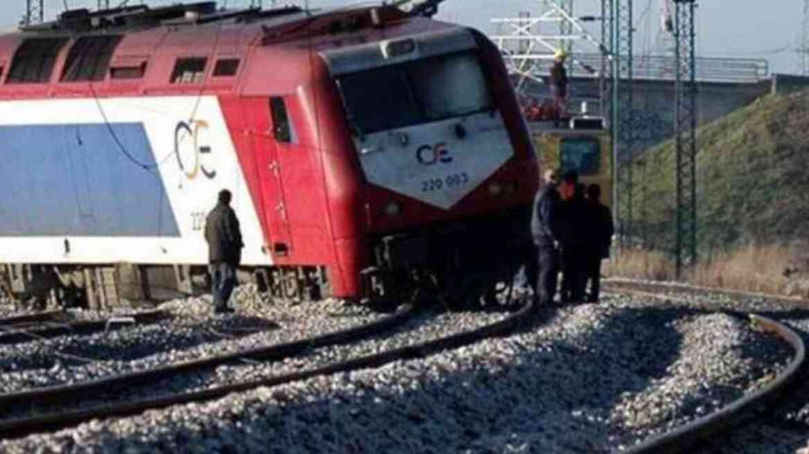 Ξάδερφος θύματος στις Σέρρες: Πώς έδωσαν εντολή να φύγει το τρένο, ενώ γίνονταν εργασίες;