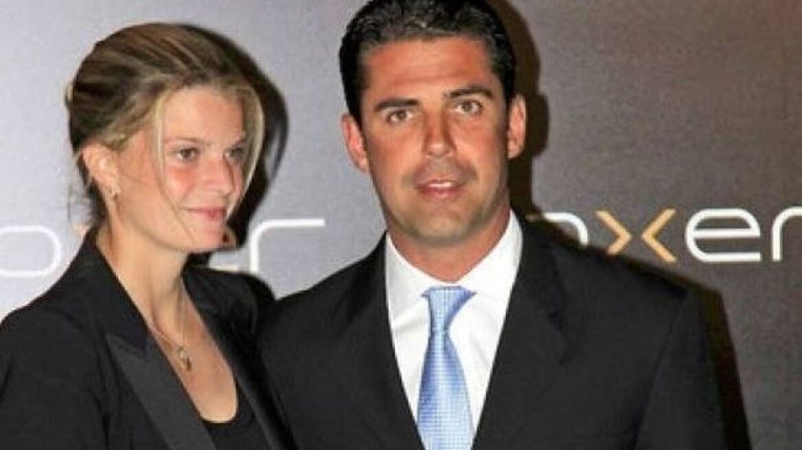 Ατύχημα για την Αθηνά Ωνάση και το σύζυγό της 