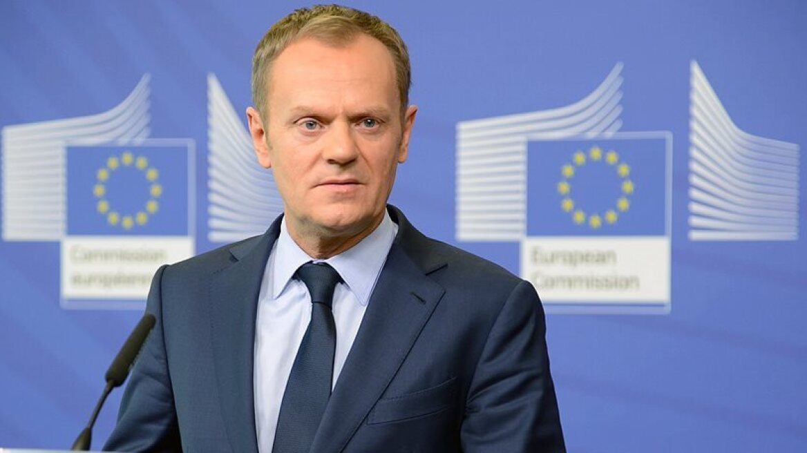 Tusk sends strict message to Turkey on refugee deal with EU