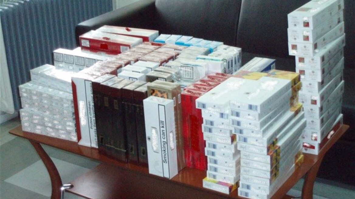 Πακιστανοί «έσπρωχναν» χιλιάδες λαθραία πακέτα τσιγάρων