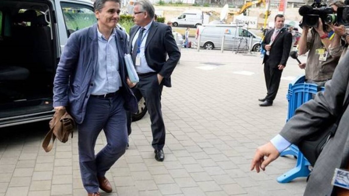 Greece’s lenders ask for greater cuts