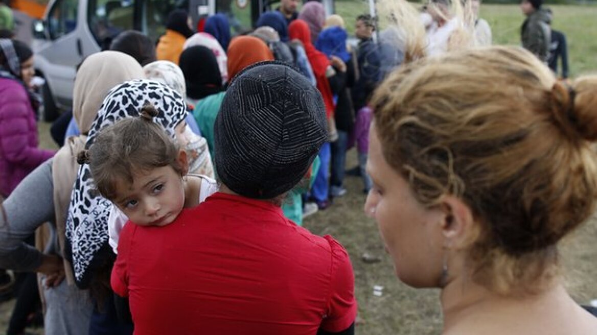 Στη δεκάδα με τους πιο φιλόξενους λαούς για πρόσφυγες η Ελλάδα 